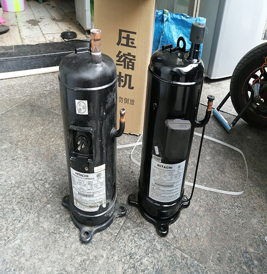 方正中央空调压缩机的更换维修